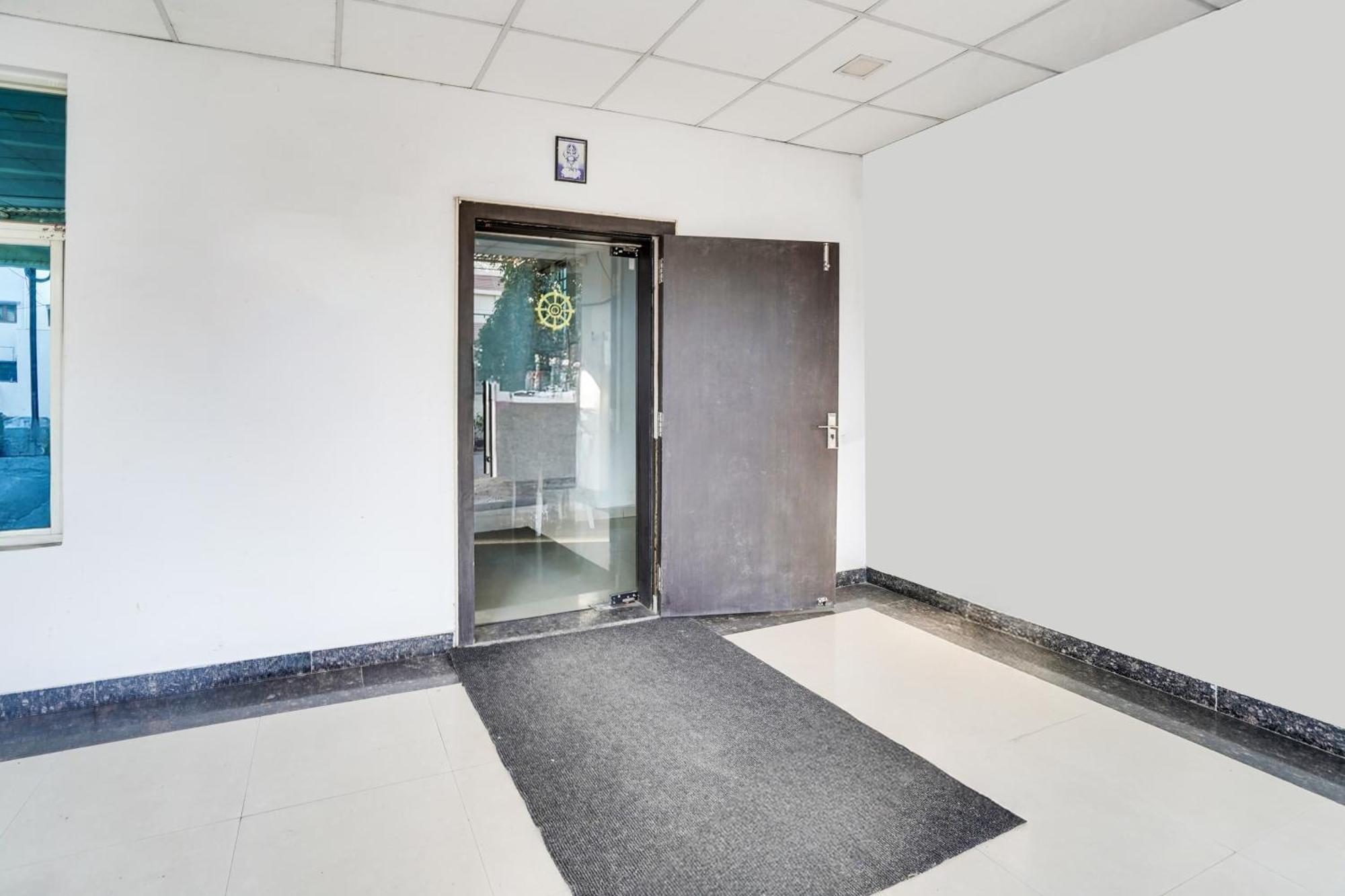 Hotel O Danish Nagar Hosangabad Rd Бхопал Экстерьер фото